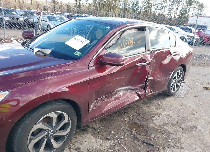 Photo 6 of 2016 Honda Accord EX-L (VIN 1HGCR2F83GA158110)