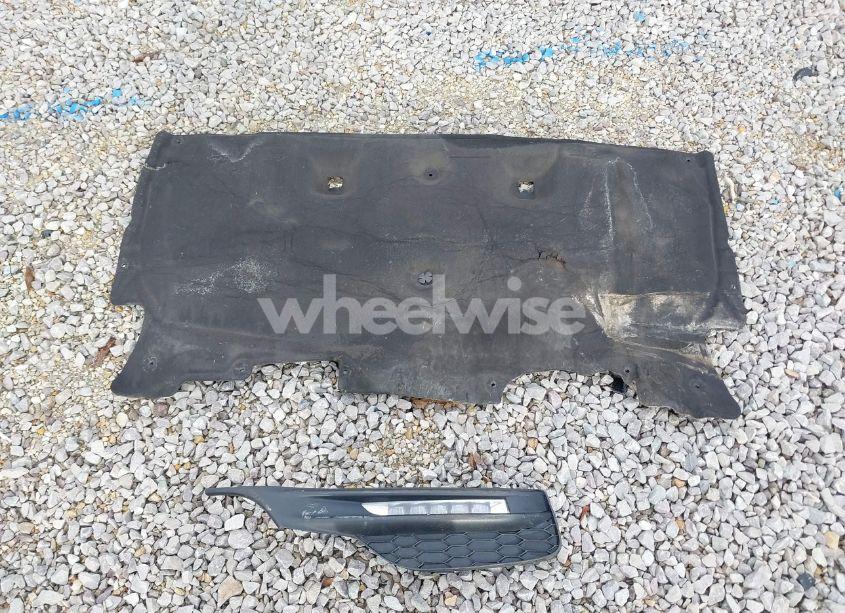 Photo 12 of 2016 Honda Accord EX-L (VIN 1HGCR2F83GA178857)