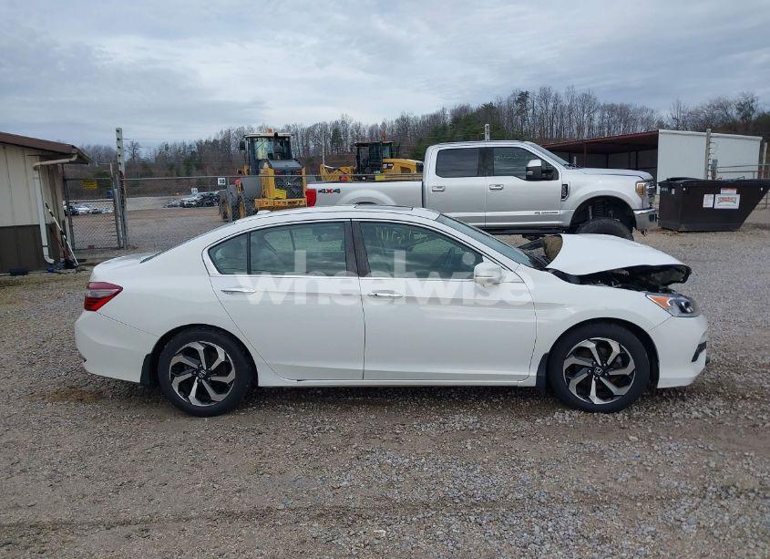 Photo 14 of 2016 Honda Accord EX-L (VIN 1HGCR2F83GA178857)