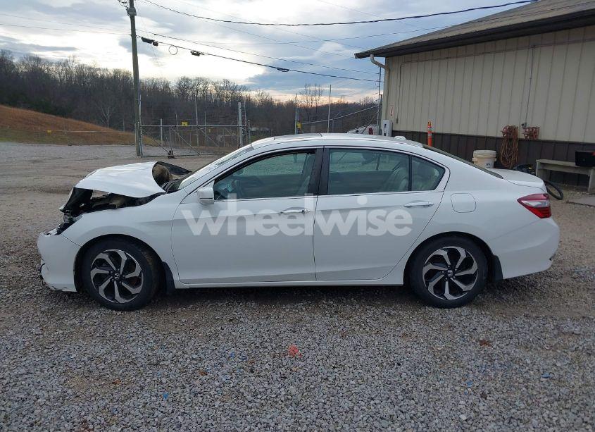 Photo 15 of 2016 Honda Accord EX-L (VIN 1HGCR2F83GA178857)