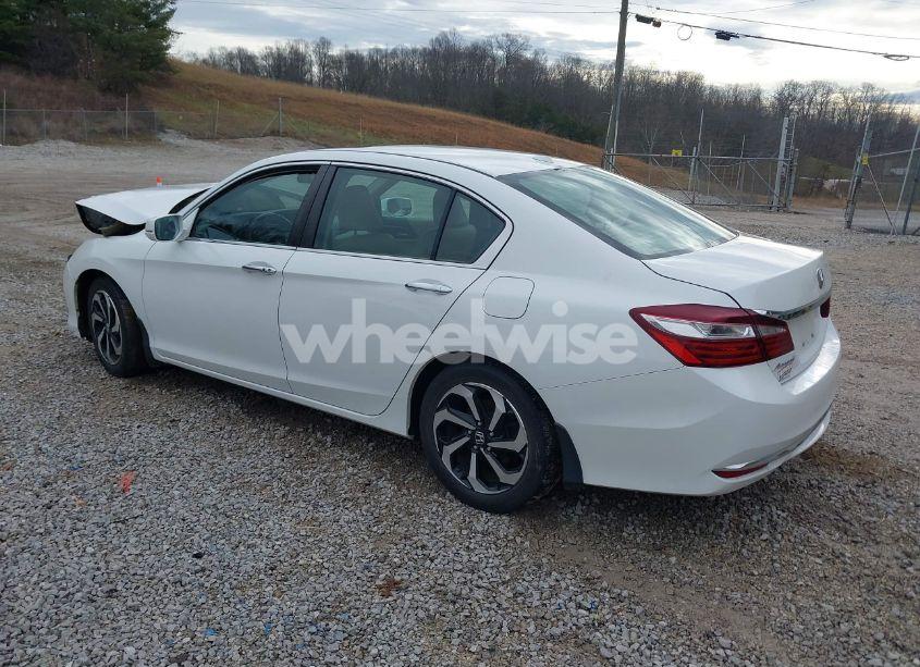 Photo 3 of 2016 Honda Accord EX-L (VIN 1HGCR2F83GA178857)