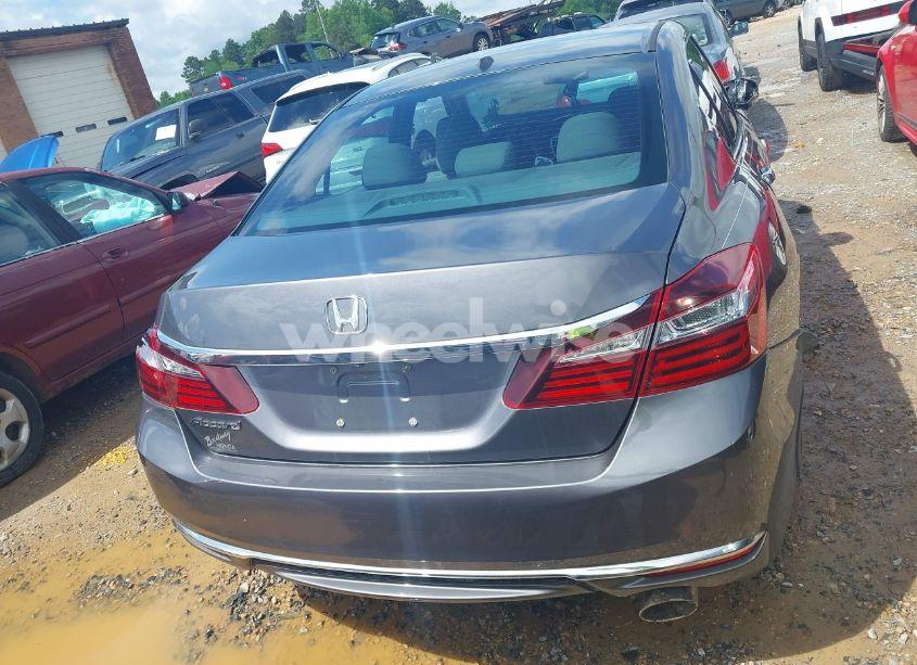 Photo 15 of 2017 Honda Accord EX-L (VIN 1HGCR2F83HA067677)