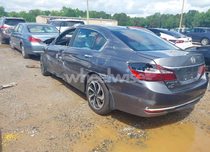 Photo 3 of 2017 Honda Accord EX-L (VIN 1HGCR2F83HA067677)