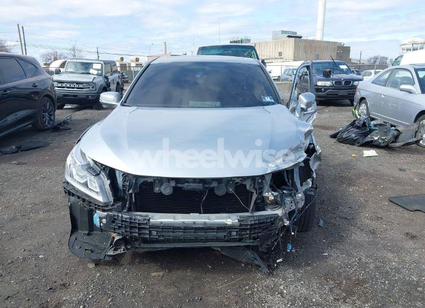 Photo 12 of 2017 Honda Accord EX-L (VIN 1HGCR2F83HA154625)