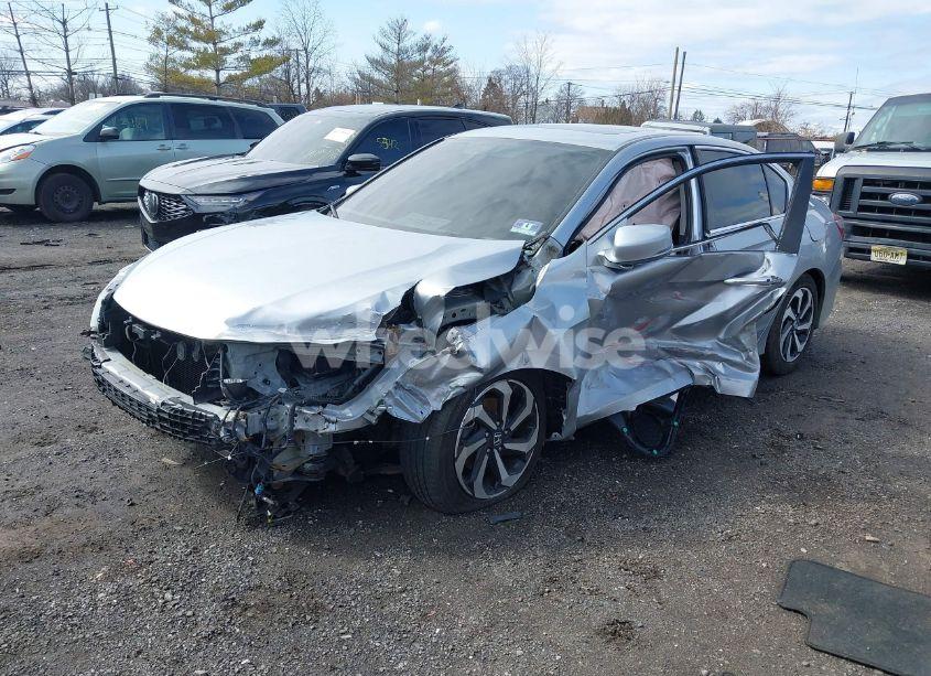 Photo 2 of 2017 Honda Accord EX-L (VIN 1HGCR2F83HA154625)