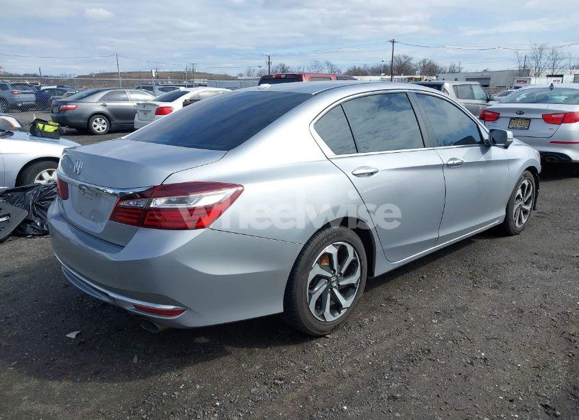 Photo 4 of 2017 Honda Accord EX-L (VIN 1HGCR2F83HA154625)