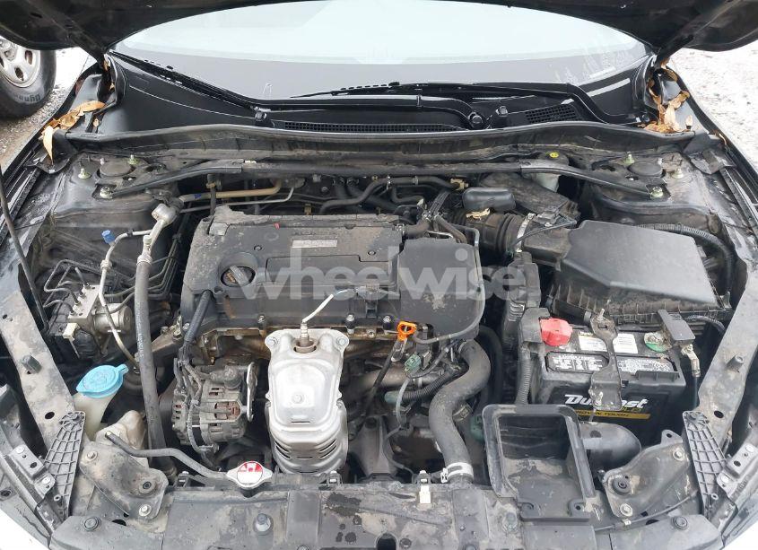 Photo 10 of 2017 Honda Accord EX-L (VIN 1HGCR2F83HA166158)