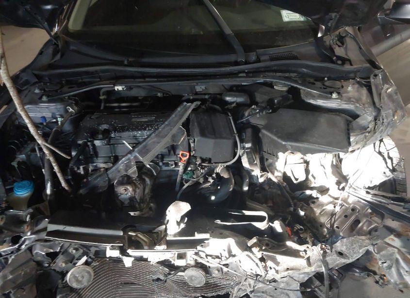 Photo 10 of 2017 Honda Accord EX-L (VIN 1HGCR2F83HA196079)