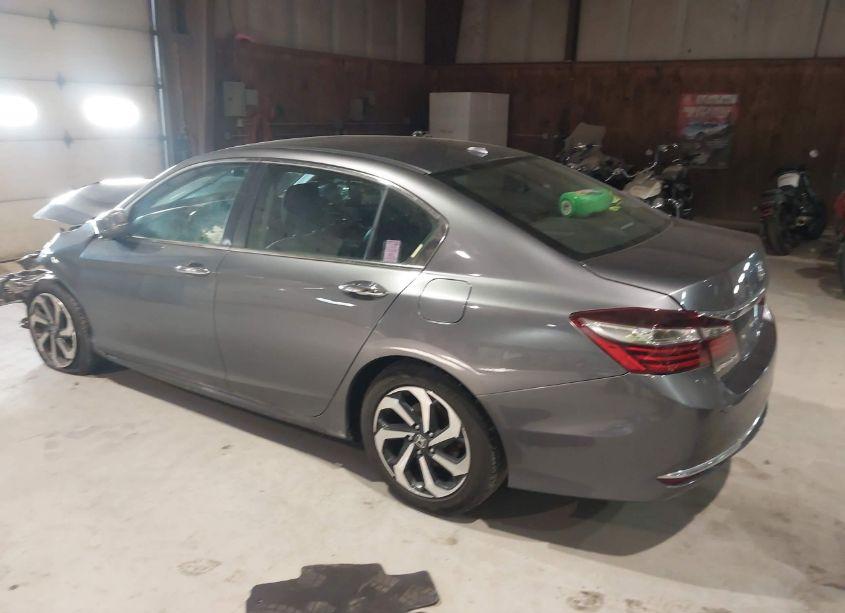 Photo 3 of 2017 Honda Accord EX-L (VIN 1HGCR2F83HA196079)