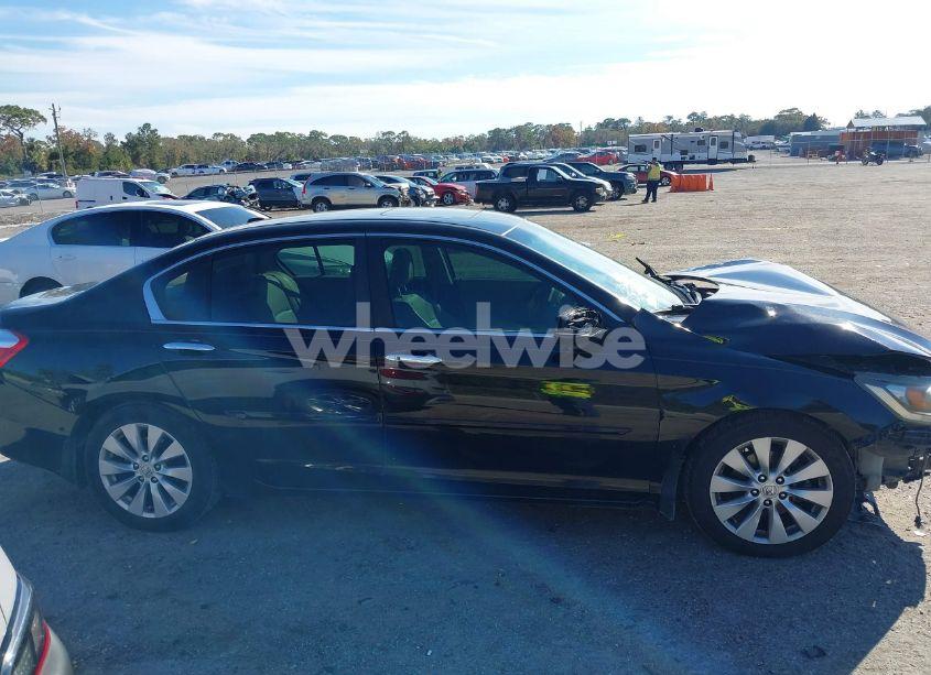 Photo 14 of 2013 Honda Accord EX-L (VIN 1HGCR2F84DA010785)