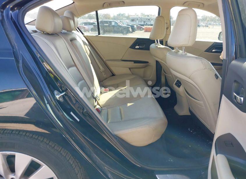 Photo 8 of 2013 Honda Accord EX-L (VIN 1HGCR2F84DA010785)