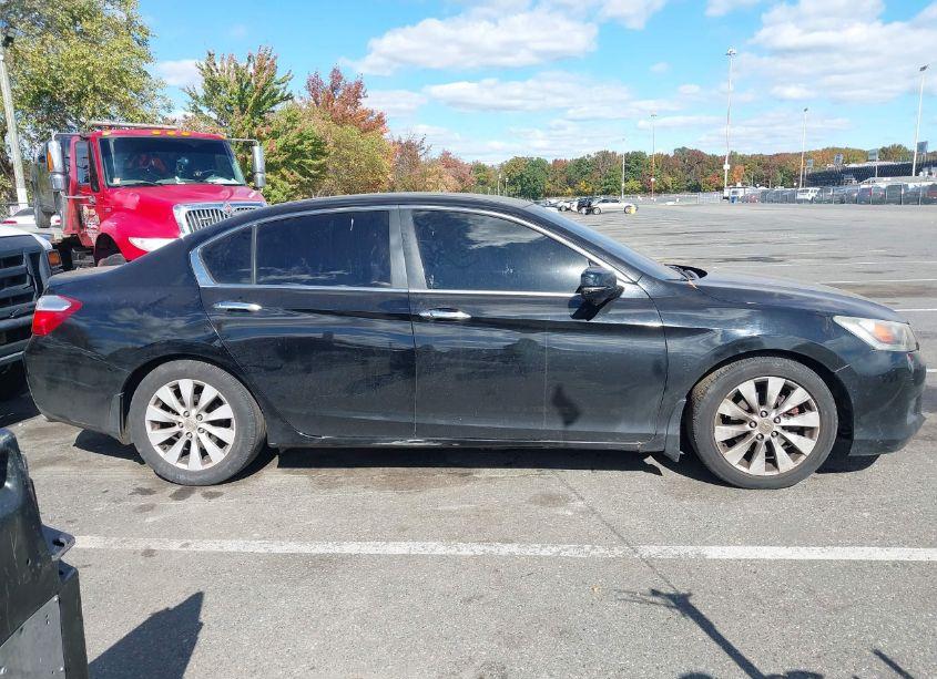 Photo 13 of 2013 Honda Accord EX-L (VIN 1HGCR2F84DA124575)