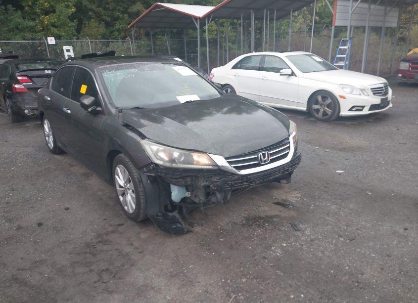 2013 Honda Accord EX-L (VIN 1HGCR2F84DA140579) main photo