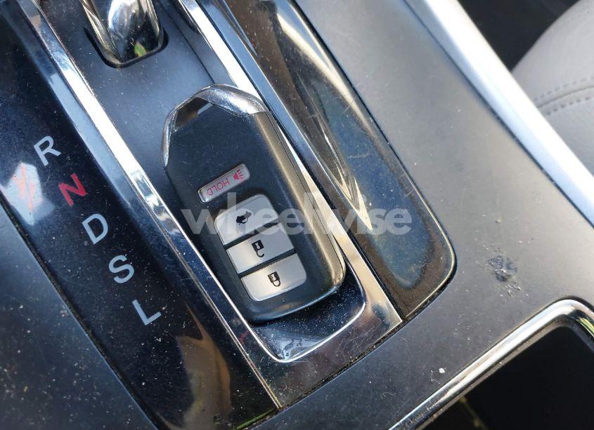 Photo 11 of 2013 Honda Accord EX-L (VIN 1HGCR2F84DA151386)