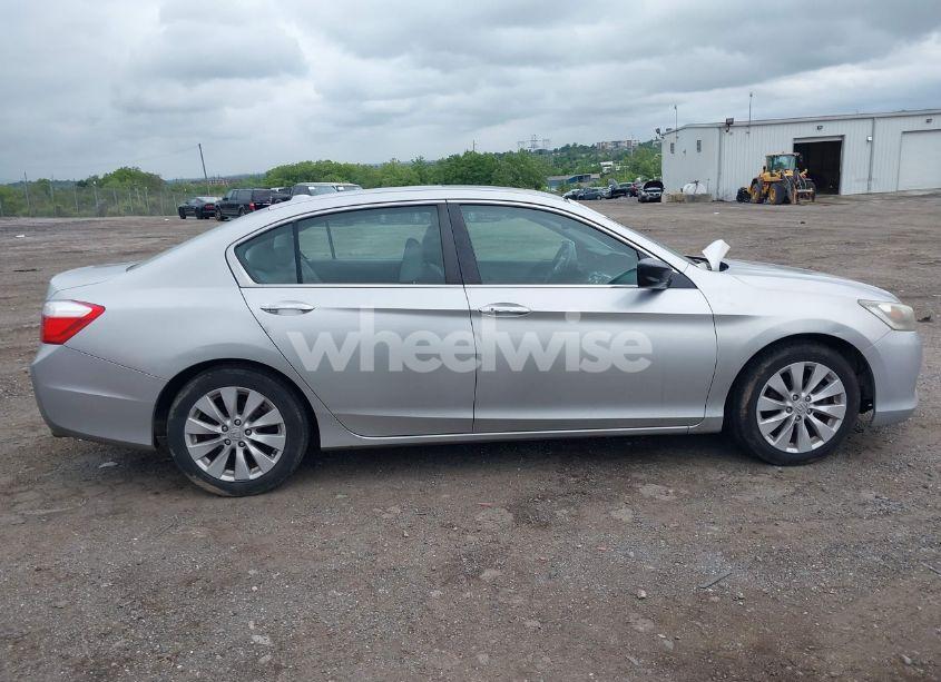 Photo 12 of 2013 Honda Accord EX-L (VIN 1HGCR2F84DA154062)