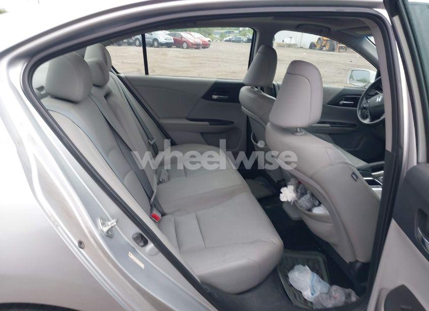 Photo 8 of 2013 Honda Accord EX-L (VIN 1HGCR2F84DA154062)