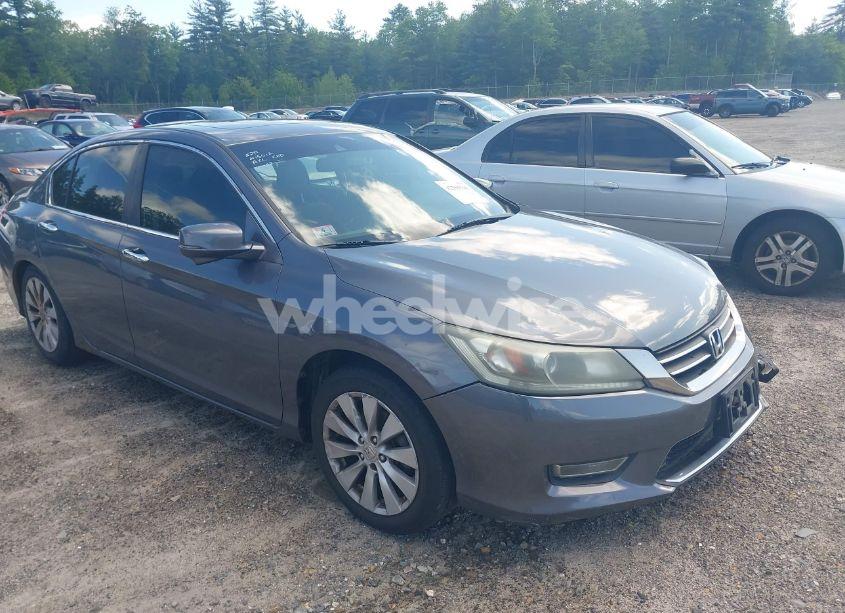 2013 Honda Accord EX-L (VIN 1HGCR2F84DA175638) main photo