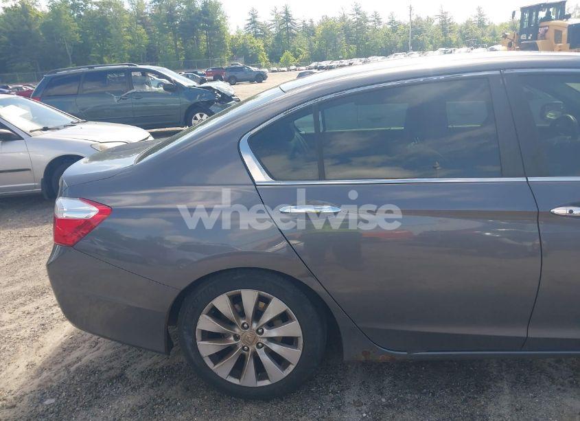 Photo 18 of 2013 Honda Accord EX-L (VIN 1HGCR2F84DA175638)