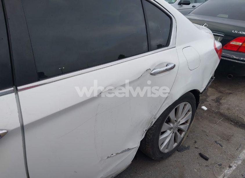 Photo 18 of 2013 Honda Accord EX-L (VIN 1HGCR2F84DA224871)