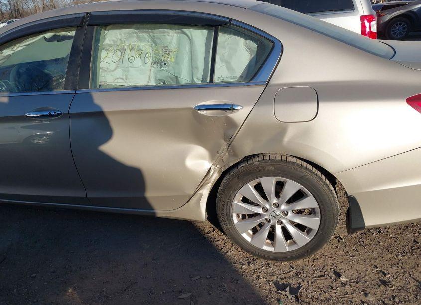 Photo 19 of 2013 Honda Accord EX-L (VIN 1HGCR2F84DA238057)