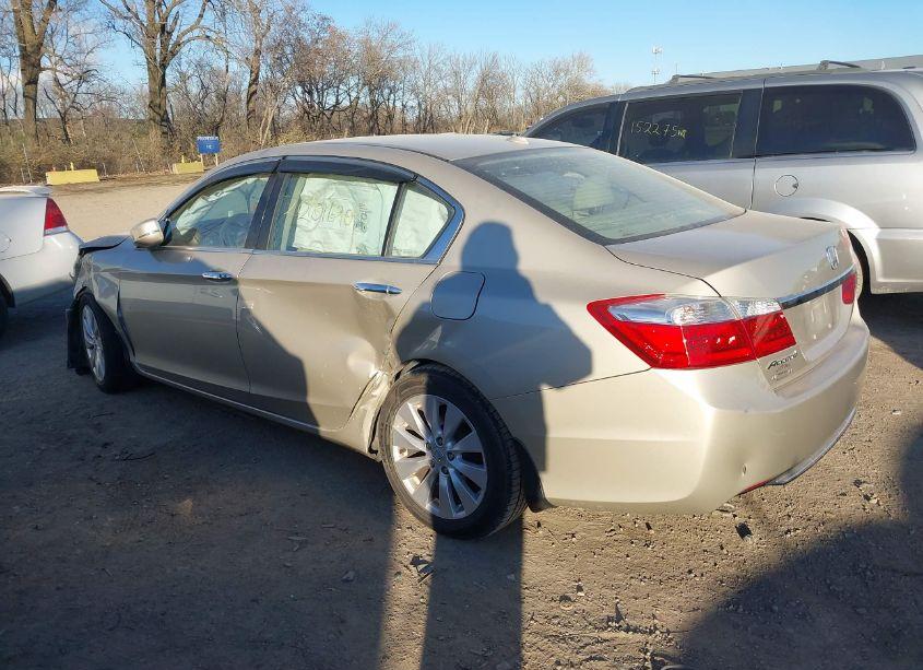 Photo 3 of 2013 Honda Accord EX-L (VIN 1HGCR2F84DA238057)