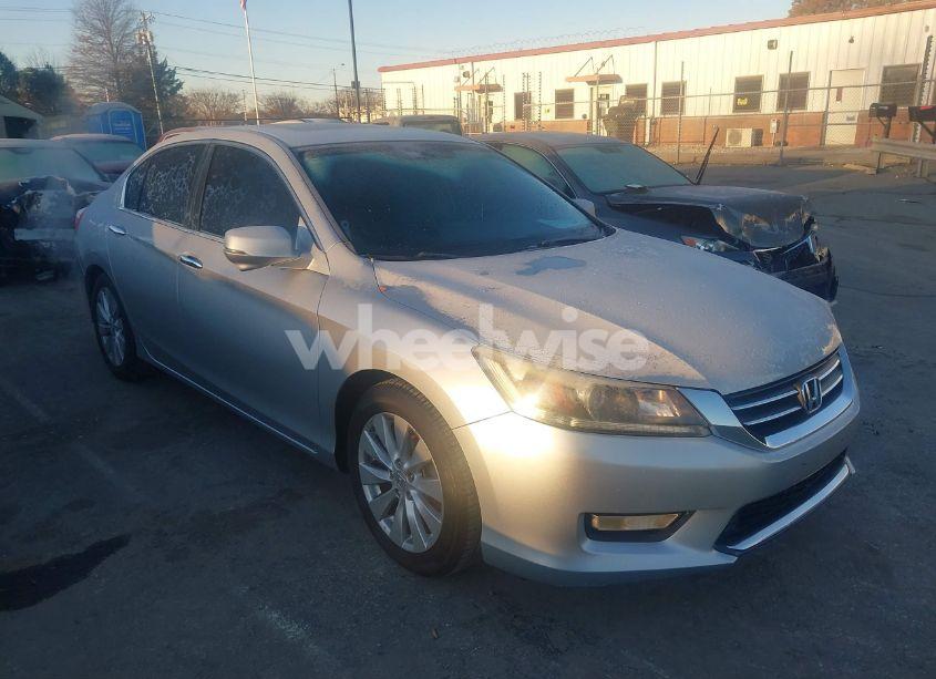 Photo 13 of 2013 Honda Accord EX-L (VIN 1HGCR2F84DA242240)