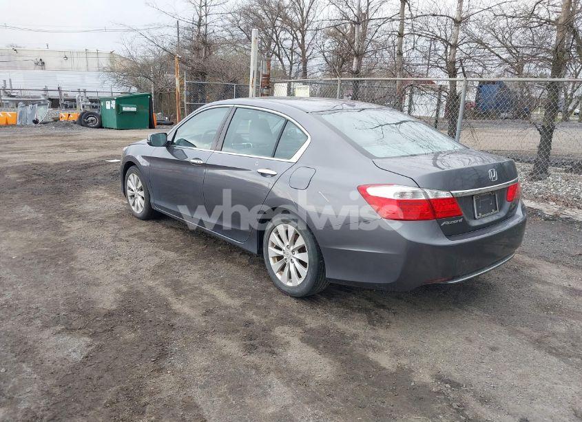 Photo 3 of 2013 Honda Accord EX-L (VIN 1HGCR2F84DA279711)