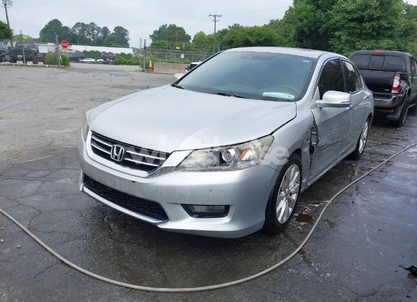 Photo 2 of 2014 Honda Accord EX-L (VIN 1HGCR2F84EA109690)