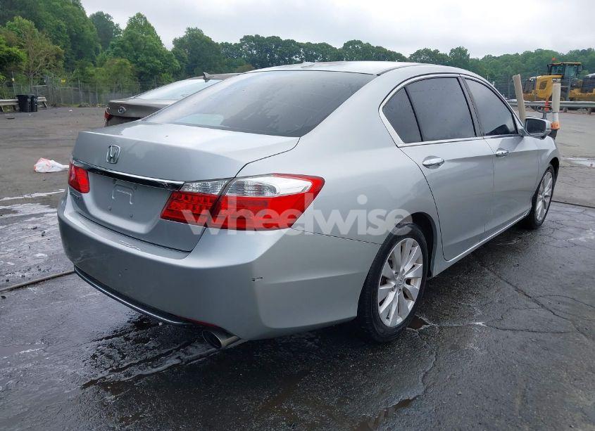 Photo 4 of 2014 Honda Accord EX-L (VIN 1HGCR2F84EA109690)