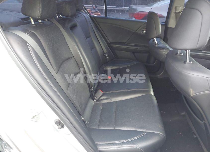 Photo 8 of 2014 Honda Accord EX-L (VIN 1HGCR2F84EA109690)