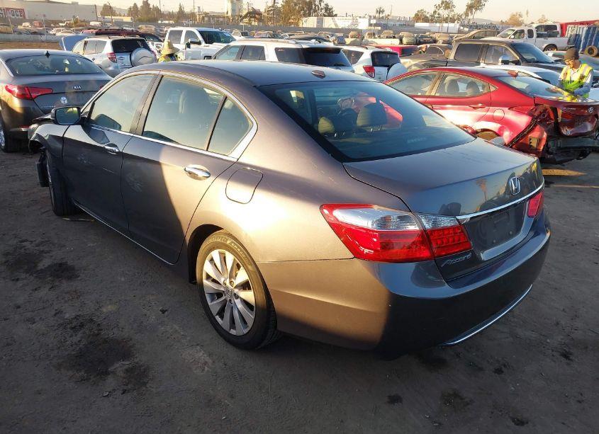 Photo 3 of 2014 Honda Accord EX-L (VIN 1HGCR2F84EA154967)
