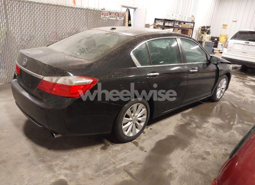Photo 4 of 2014 Honda Accord EX-L (VIN 1HGCR2F84EA172143)