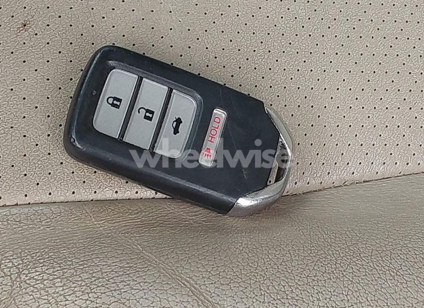 Photo 11 of 2014 Honda Accord EX-L (VIN 1HGCR2F84EA194496)