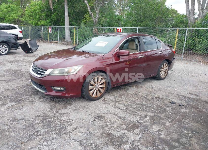 Photo 2 of 2014 Honda Accord EX-L (VIN 1HGCR2F84EA194496)
