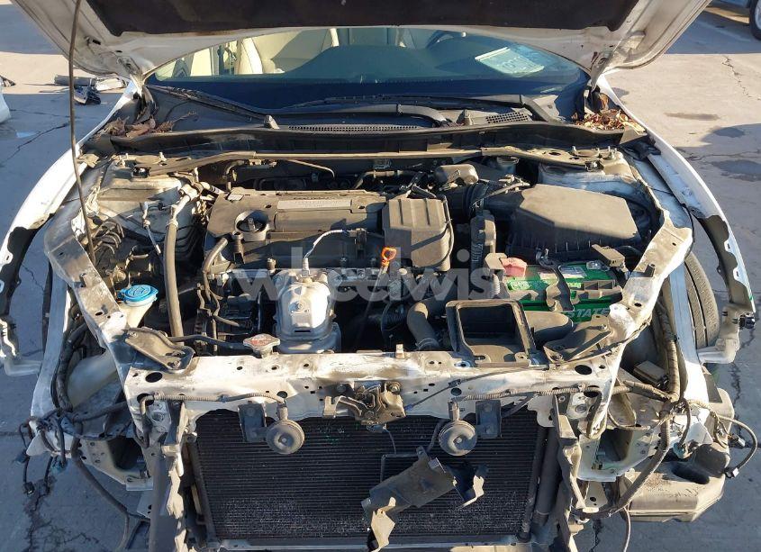 Photo 10 of 2014 Honda Accord EX-L (VIN 1HGCR2F84EA197396)