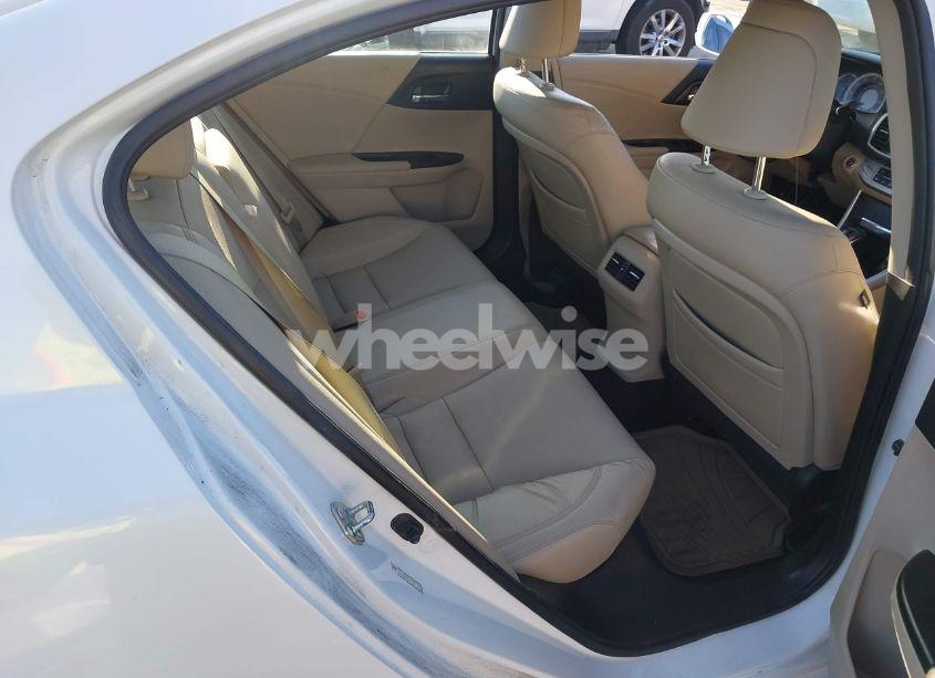 Photo 8 of 2014 Honda Accord EX-L (VIN 1HGCR2F84EA197396)