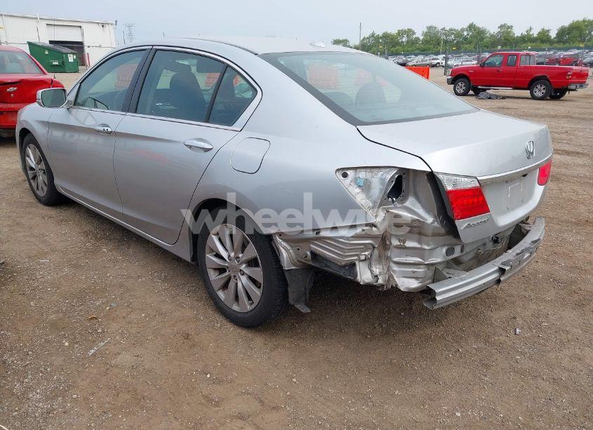 Photo 3 of 2014 Honda Accord EX-L (VIN 1HGCR2F84EA228310)