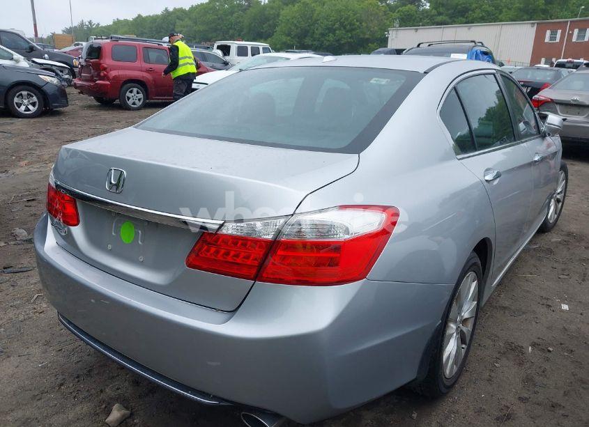 Photo 4 of 2014 Honda Accord EX-L (VIN 1HGCR2F84EA303409)
