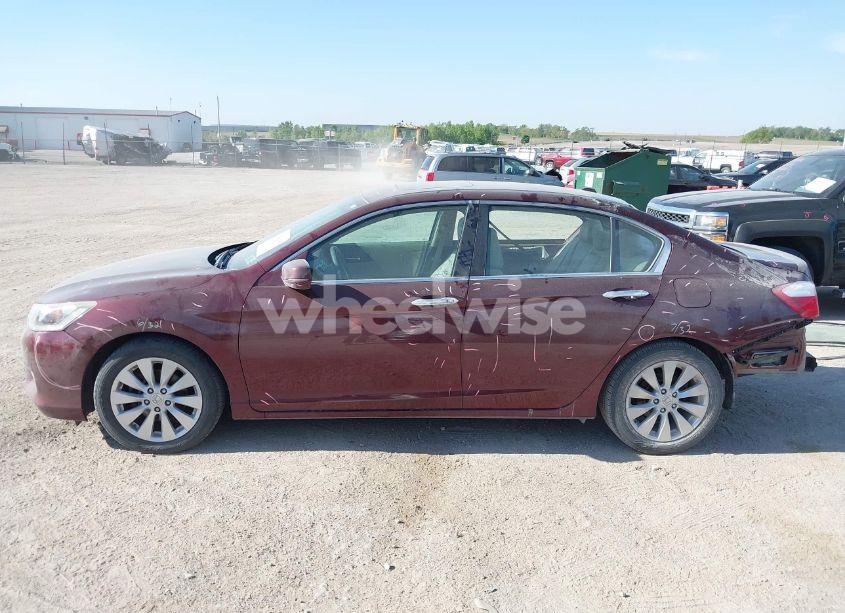 Photo 15 of 2015 Honda Accord EX-L (VIN 1HGCR2F84FA017030)
