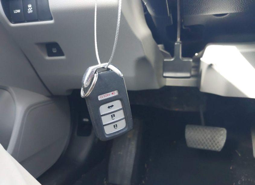 Photo 11 of 2015 Honda Accord EX-L (VIN 1HGCR2F84FA068706)