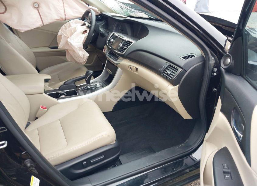 Photo 5 of 2015 Honda Accord EX-L (VIN 1HGCR2F84FA094660)