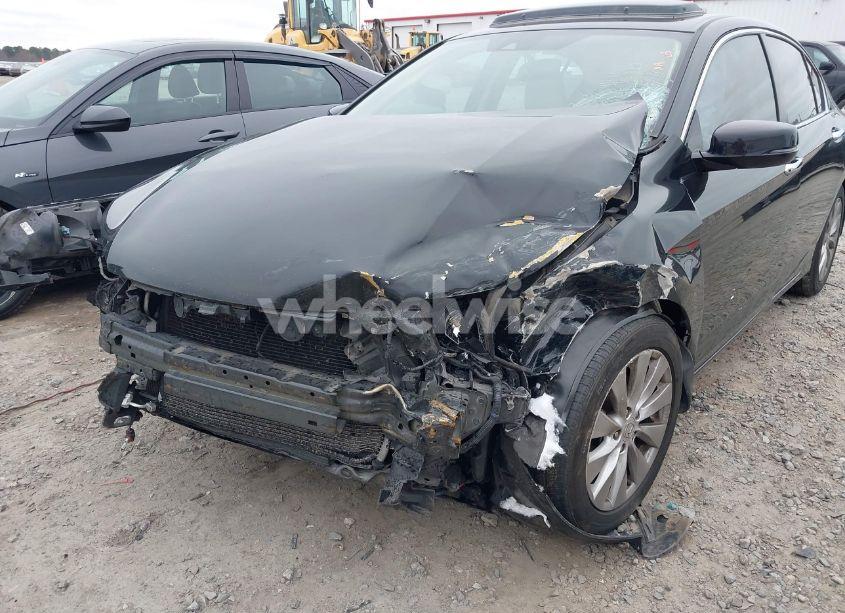 Photo 6 of 2015 Honda Accord EX-L (VIN 1HGCR2F84FA094660)
