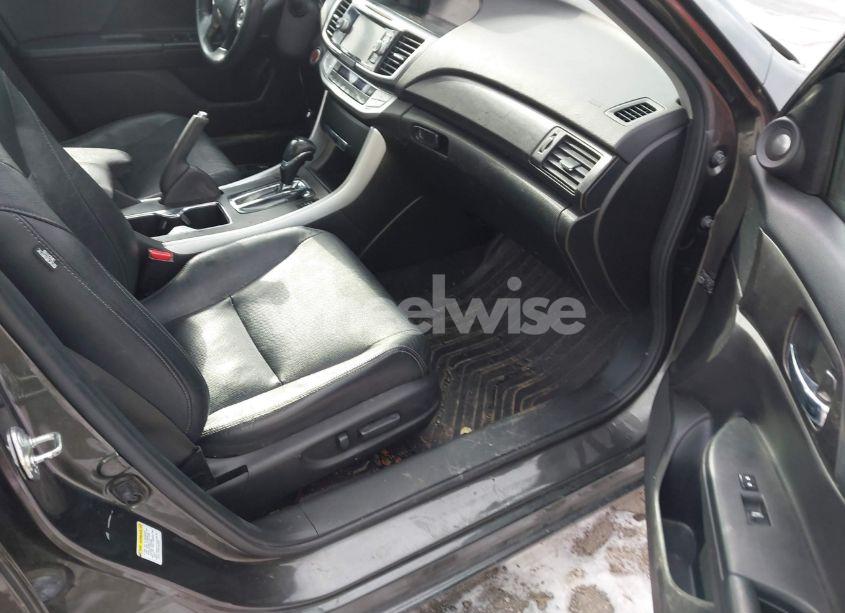 Photo 5 of 2015 Honda Accord EX-L (VIN 1HGCR2F84FA109349)