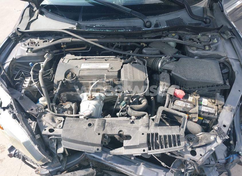 Photo 10 of 2015 Honda Accord EX-L (VIN 1HGCR2F84FA117385)