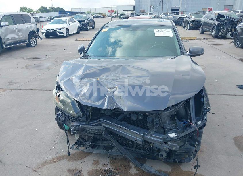 Photo 13 of 2015 Honda Accord EX-L (VIN 1HGCR2F84FA117385)