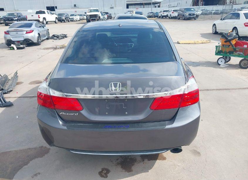 Photo 17 of 2015 Honda Accord EX-L (VIN 1HGCR2F84FA117385)
