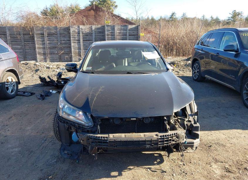 Photo 13 of 2015 Honda Accord EX-L (VIN 1HGCR2F84FA144070)