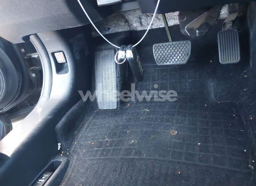 Photo 11 of 2015 Honda Accord EX-L (VIN 1HGCR2F84FA168076)