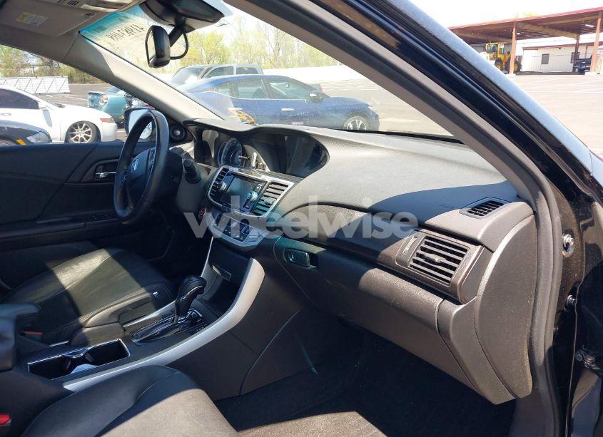 Photo 5 of 2015 Honda Accord EX-L (VIN 1HGCR2F84FA168076)