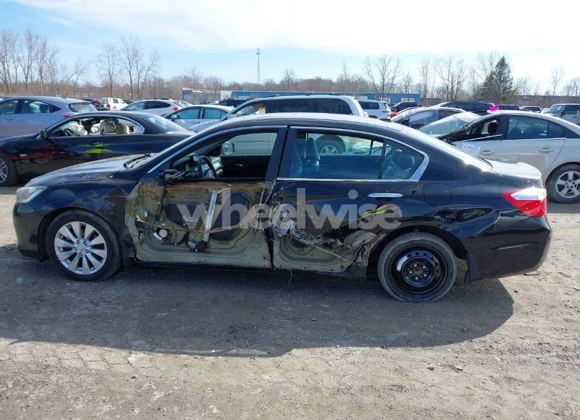 Photo 13 of 2015 Honda Accord EX-L (VIN 1HGCR2F84FA269862)